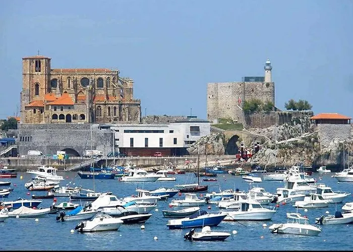 Precioso Con Terraza, Pistas De Padel Y Piscinas *