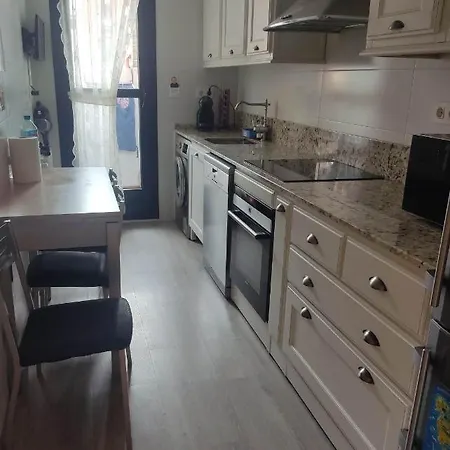 Lejlighed Precioso Con Terraza, Pistas De Padel Y Piscinas *