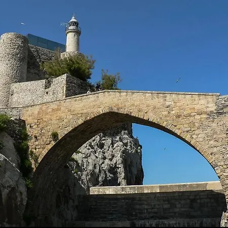 Lejlighed Precioso Con Terraza, Pistas De Padel Y Piscinas Castro Urdiales